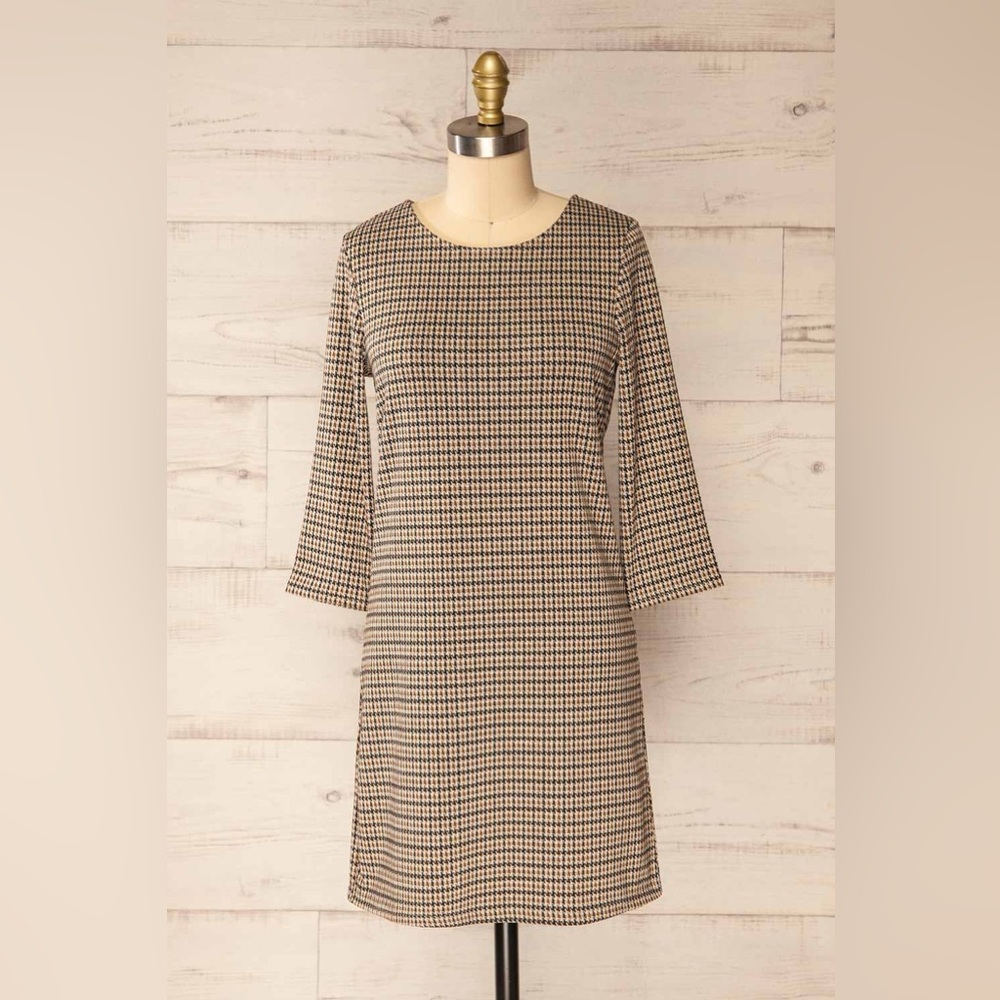 Elegant Houndstooth Long Sleeve Dress